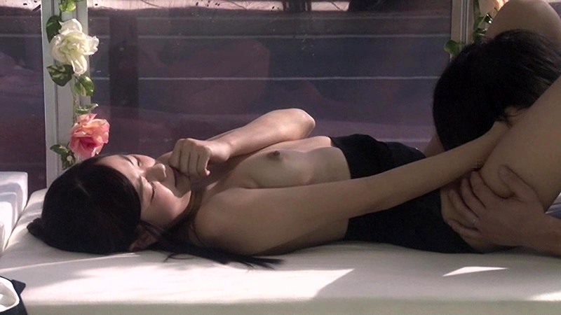 顔出し！働く美女限定 マジックミラー号 街頭調査！職場の同僚とMM号の中で2人っきり◆ 理性と性欲どちらが勝つのか！？ 同じオフィスで働く男女に突然のSEX交渉！！3 in池袋｜（1dvdes00821）ザ・マジックミラー（MM号） 2015年3月発売