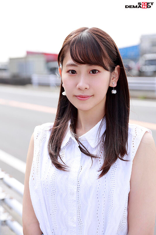 マジックミラー号 都内有数のお嬢様大学に通う高学歴女子大生に 100の淫語を言わせたら、純白のパンツに染みをつくってしまうのか検証！！ …結果、自らち○ぽを求めてしまうほどに発情、前戯不要な濡れ濡れま○こに生挿入！？｜（1sdmm00127）マジックミラー号 2023年2月発売