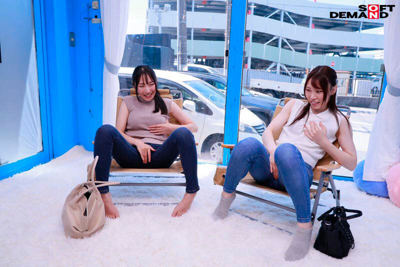 マジックミラー号 友達同士のオナニー見せ合い初体験！友達に見られながら指に電マにエスカレート！ さらに「生チ○ポを擦ってみませんか？」と提案するとヌルっとオマ○コに挿入し生ハメSEX！｜（1sdmm00221）マジックミラー号 2026年1月発売