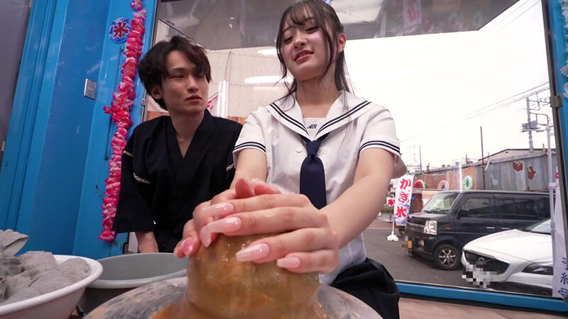 女〇〇生が挑戦するパイズリ陶芸チャレンジ！敏感すぎる乳首の先っちょを粘土とオイルで刺激され未熟な体がアツーくなってしまった思春期お嬢様は初めての中イキ＆中出ししちゃうなんて！撮って出し！マジックミラー号～りな編～｜（1totte00272）撮って出し！マジックミラー号 2025年12月発売