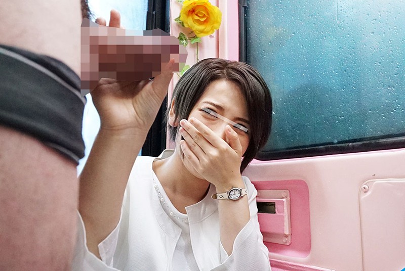 一般男女モニタリングAV×マジックミラー便コラボ企画 路上実験！‘知的な女ほどドMでエロい’という噂は本当か！？オフィス街で声をかけた美人・高学歴・高収入のハイスペックOLにいきなりデカチン見せつけ！激ピストンで連続本気イキ！合計63回in銀座＆虎ノ門｜（dvdms00206）一般男女モニタリングAV 2017年12月発売