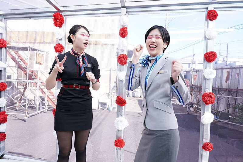 顔出しMM号 美人キャビンアテンダント限定 ザ・マジックミラー 勝てば100万円！負ければ即ハメ！航空会社対抗中出し野球拳！ 2 高嶺の花のCAオマ○コに何度イってもやめないデカチン追撃ピストンで連続中出し！｜（dvmm00108）ザ・マジックミラー（MM号） 2024年6月発売