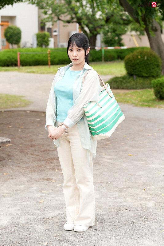 マジックミラー号 初めてのDEEP「乳揉み」 久しぶりに感じた優しくて温かい男の手付きに隠していた欲求不満が爆発！？旦那以外のち○ぽで痙攣イキ【あい編】｜（1mmgh00295）マジックミラー号 2023年11月発売