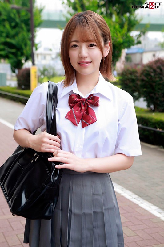 マジックミラー号 女子○生×センズリチ○ポ ドキドキ相互オナニー鑑賞会 自らの手でヌメヌメに仕上げた未熟マ○コに目の前でシコッた勃起チ○ポを挿入！ 4名全員大量顔射フィニッシュ！｜（1sdmm00081）マジックミラー号シリーズ 2020年12月発売