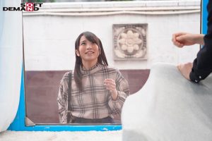そら（19） マジックミラー号 素人女子大生限定100の質問中に突然デカチンを即ハメ！恥じらいつつも連続ピストンでオマ○コぐちょ濡れ大絶頂！おまけに大洪水！｜女子大生 MM号動画（1mmgh00152） 2019年2月発売