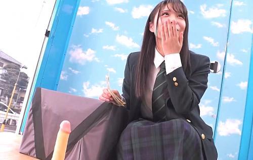 【マジックミラー便】「1cm1万円のギリギリディルドチャレンジ」アナルヒクヒクさせてイキまくる幼い女子学生！