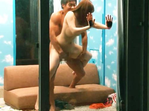 ＜逆転マジックミラー便＞幼い娘に生ち○こ挿入…ゴム無し孕ませナカ出し！マジックミラー便の車外から精子ぶっかけられた少女ｗ＜素人動画＞