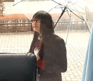 【媚薬※膣内発射】⇒めがね越しでもカワイイ女子校生にムラムラして子づくり発展