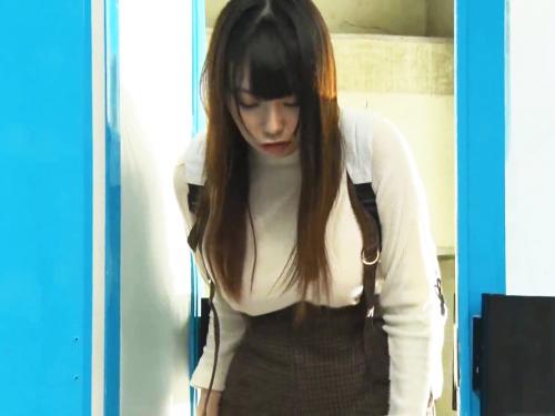 ＜ミラー号＞存在感のある神乳おっぱい！「胸でっけぇしｗｗ」ナース見習いのロリ娘が早漏ペニス改善を手助けｗ