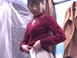 【奥さんナンパ】声を掛けられた黒髪の奥様！案内されたマジックミラー便で30歳の奥さんがアナルにアロマオイル注入され浣腸！