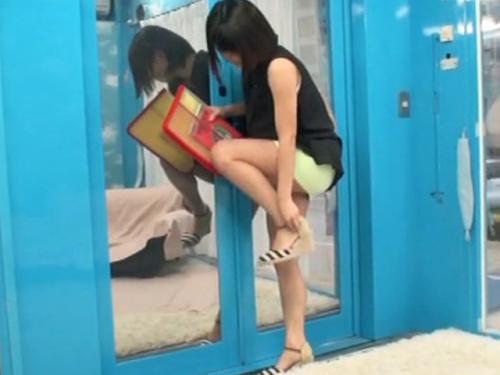 【ミラー号】「お漏らし…しちゃいました///」史上最上級な美女の登場！敏感で可愛いロリGALｗ【素人ナンパ企画】