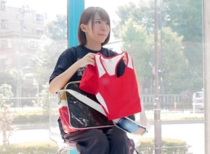 【オイル膣内ザーメン発射】卑猥なマッサに陰部ダダ漏れのまま捩じ込まれて孕ませられる女の子