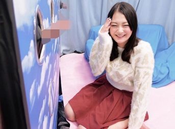 【カップルNTR】「や、やばいですね…ｗ」彼氏のおチンポ当てゲームで外したムチムチデカぱいおっぱい可憐JDが膣内ザーメン発射される！ｗ