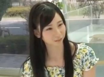 《友達男女》「うーん、内緒だよ♥」スレンダー美乳おっぱい小顔可憐美人女の子大生が同級生と混浴体験から盛り上がって羞恥SEX！ｗ