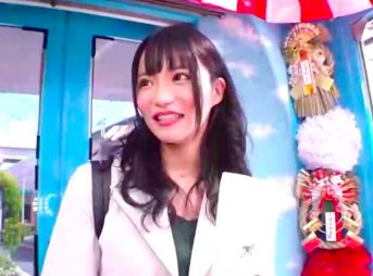 【素人ナンパ】金欠ビンボーな激カワ女学生を賞金で釣ってえちえち野球拳！過酷な罰ゲームも知らず挑戦して最後は強制膣内射精！