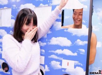 他人チンポでも感じる淫乱女学生！彼氏チンポ当てゲームに挑戦ミラー号乗車！触感で確かめるが…ハズれたらNTR罰ゲーム！