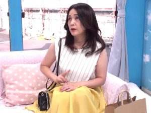 【MM号】42歳のおばさん！MM号で2人のお子さんがいるアラフォーの熟女が巨根男性にパコられる【他人妻ナンパ】