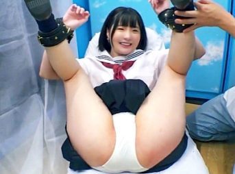 〈一般人〉身動きとれずされるがままのヤらしいプレイに思春期の蜜穴は濡れまくりちんこ欲しくてたまらない