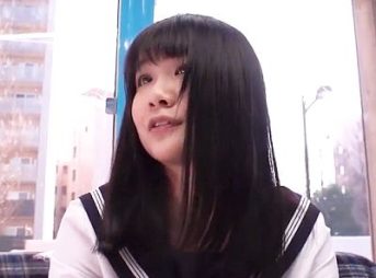 〈マジックミラー号〉桃色パンティをさらけ出して完全にゆるゆるになった女学生がギンギンチンポ突き込まれてさらに乱れる