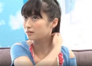 【フェラナカ出し】透明感溢れる体を捩らせながらトロけまくってセックスされる女大学生