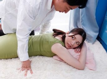 〈マジミラ号〉きもちいいマッサージのせいでアソコ疼いて背徳感薄れて開放的な部屋で素っ裸になり浮気ズコズコ