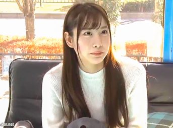 【シロウトナンパ】遠距離恋愛の彼氏の上京してきた田舎美女に都会の洗礼！マジックミラー号に連れ込まれカレとの種付の前に絶望中出しｗ