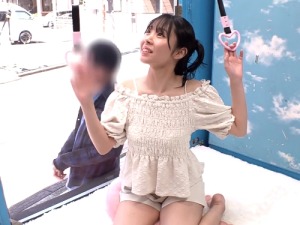 【MM号】「ちんぽ入ってる//」21歳同士のカップル！JDカノジョがくすぐり我慢に挑戦！【素人ナンパ】