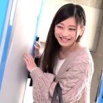 【ミラー号】ロングヘア女学生徒！背が低い素人女子がミラー号の中でセックス！【素人ナンパ】