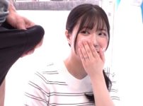 【マジミラ号】「これ見えてませんか？」主人と赤ちゃんが外にいるのにデカちんぽをフェラする27歳のお淑やかマダム！【一般人ナンパ】